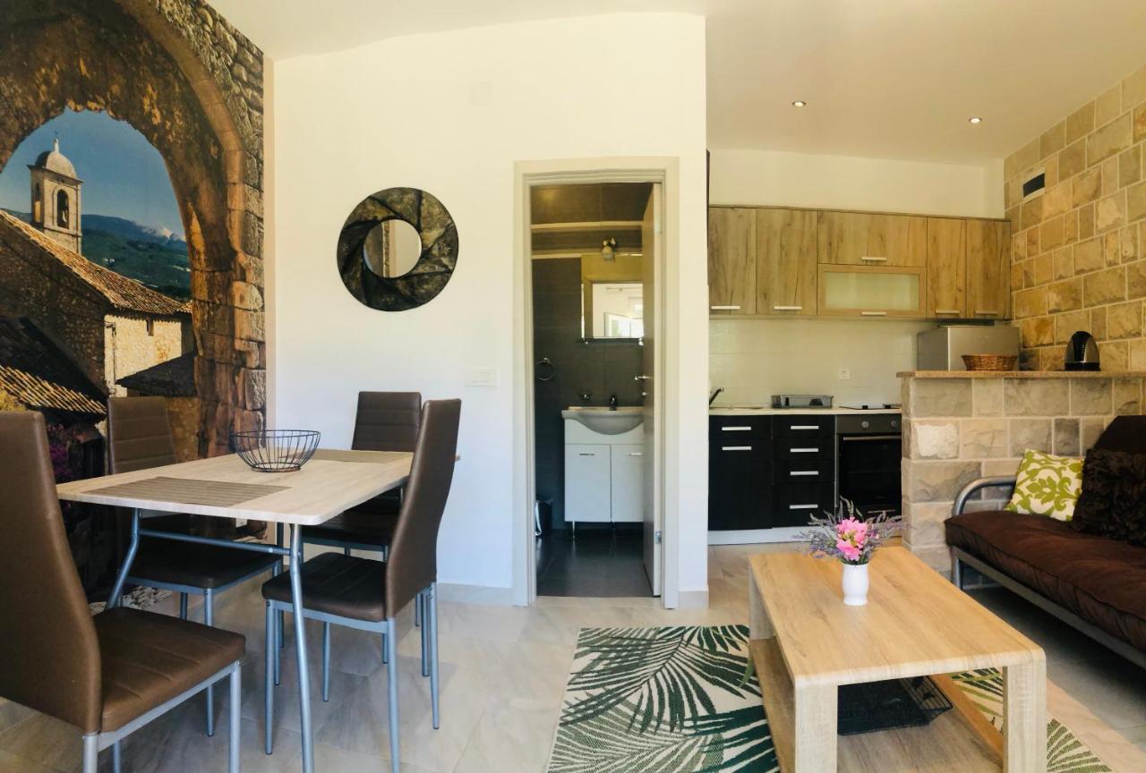 Bay View Apartments Petrovac Værelse billede