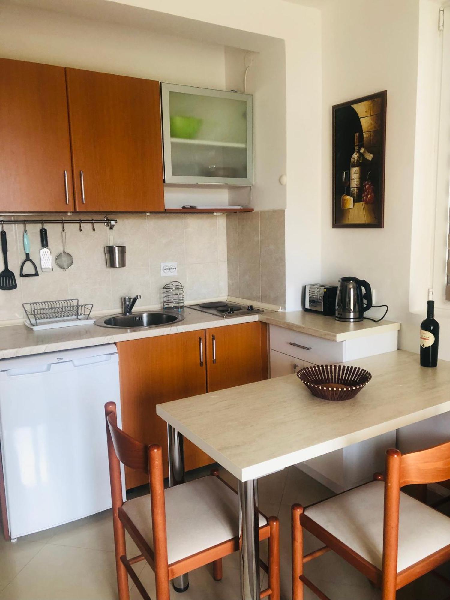 Bay View Apartments Petrovac Eksteriør billede
